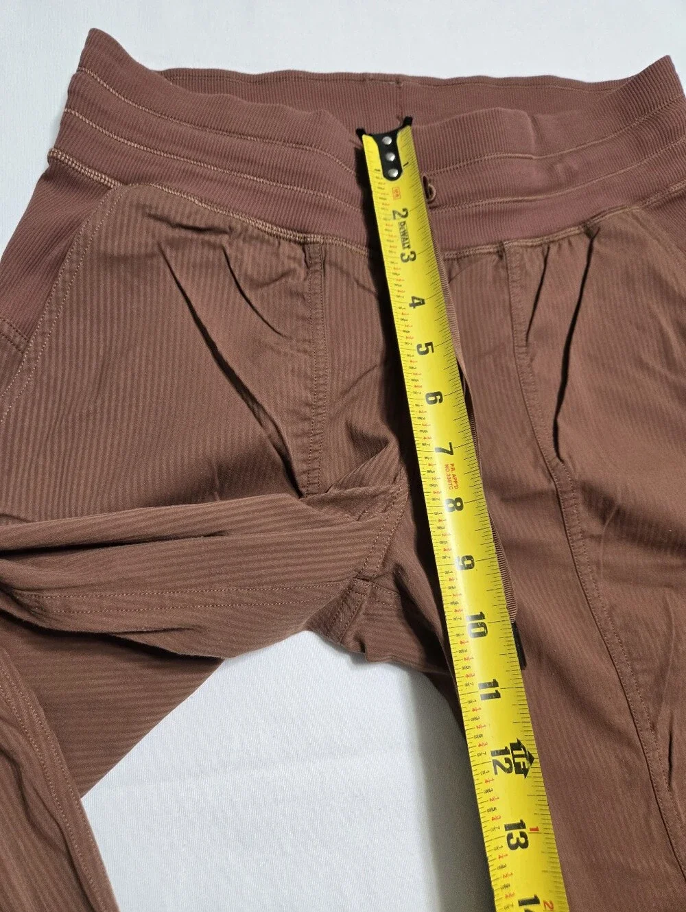 Lululemon Women's Dance Studio Mid-Rise Jogger Roasted Brown Swift sz 6